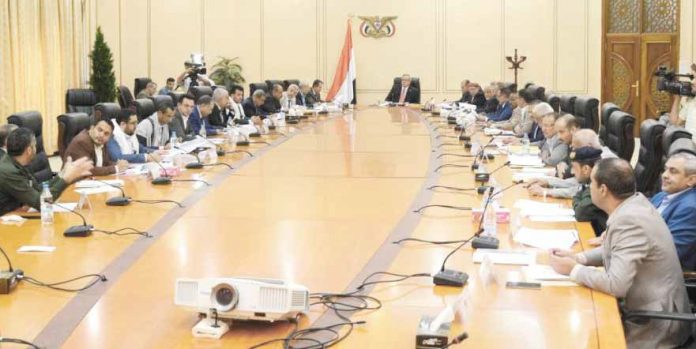 Houthi Official Confirms Commitment Of Sana a Gov To Salaries 